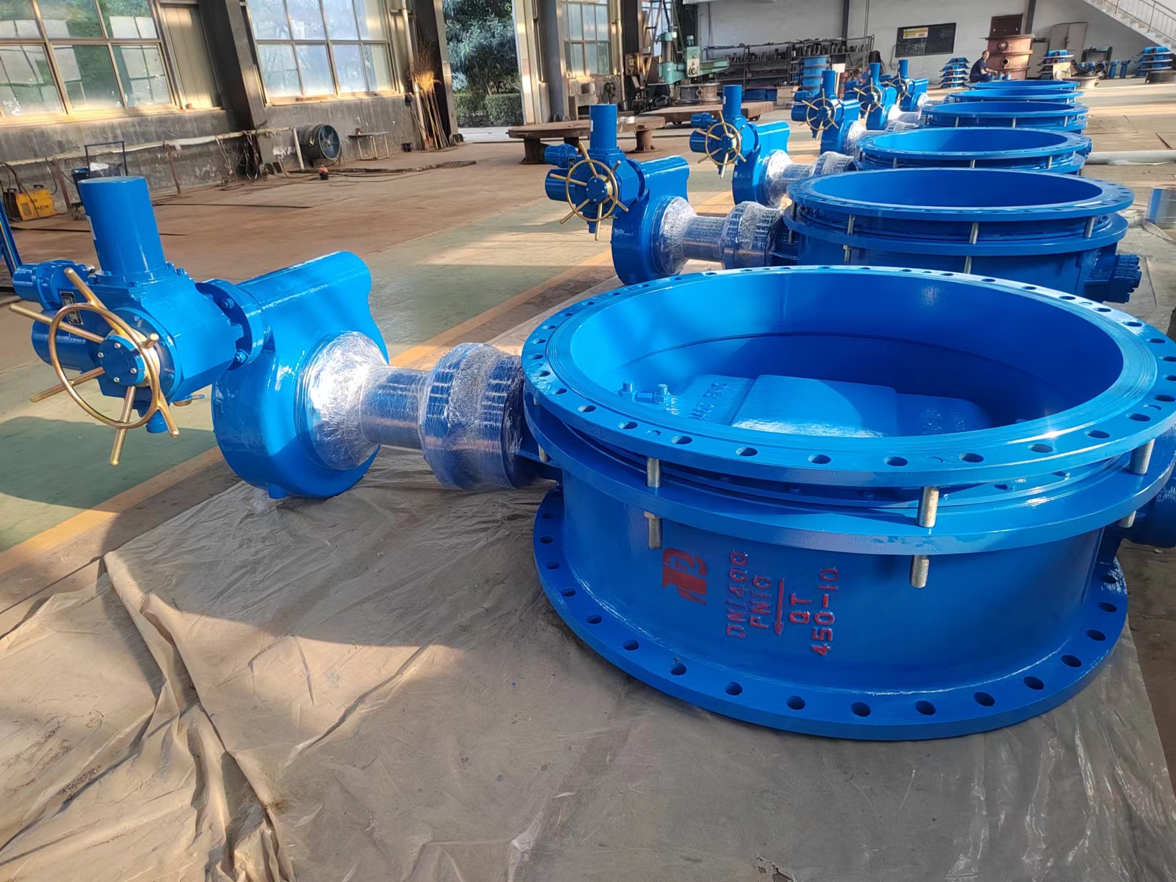 伸缩蝶阀的结构特点是什么？